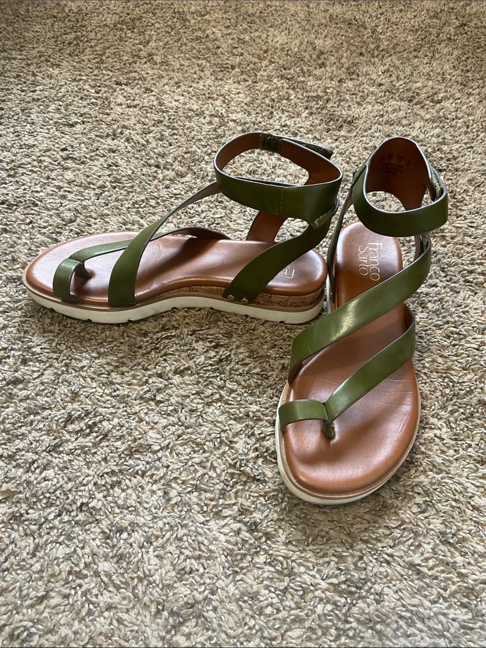 🍀 Franco Sarto Olive Green Strappy Leather Sandals - Picture 2 of 7